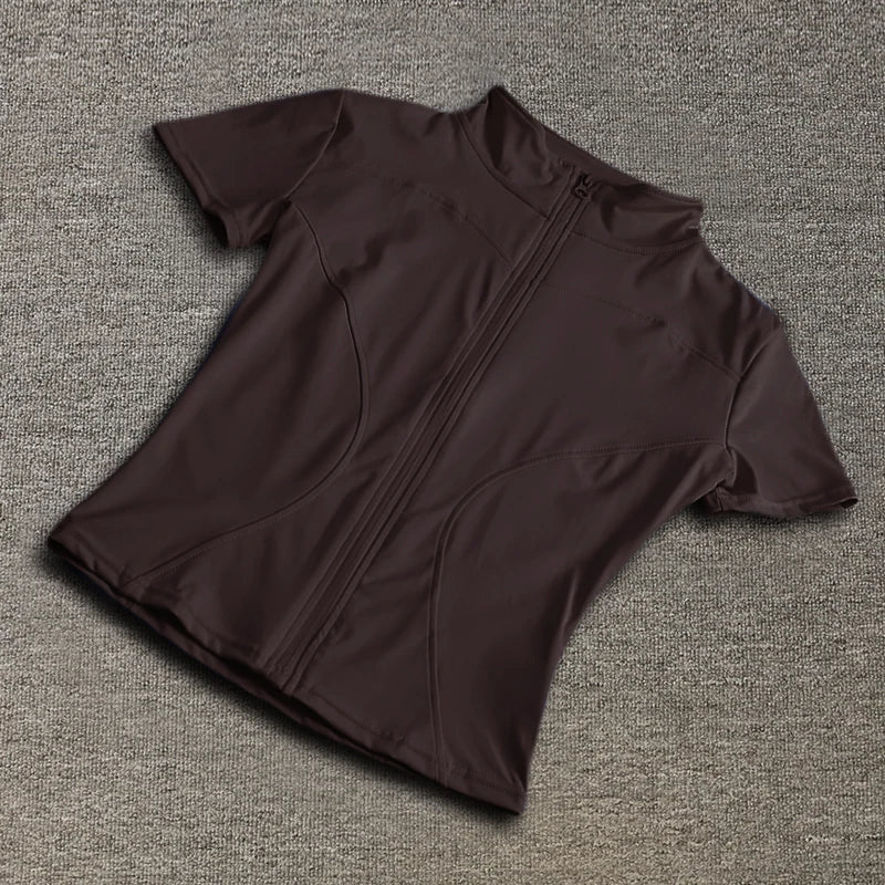 Camisa esportiva com zíper — foto 7