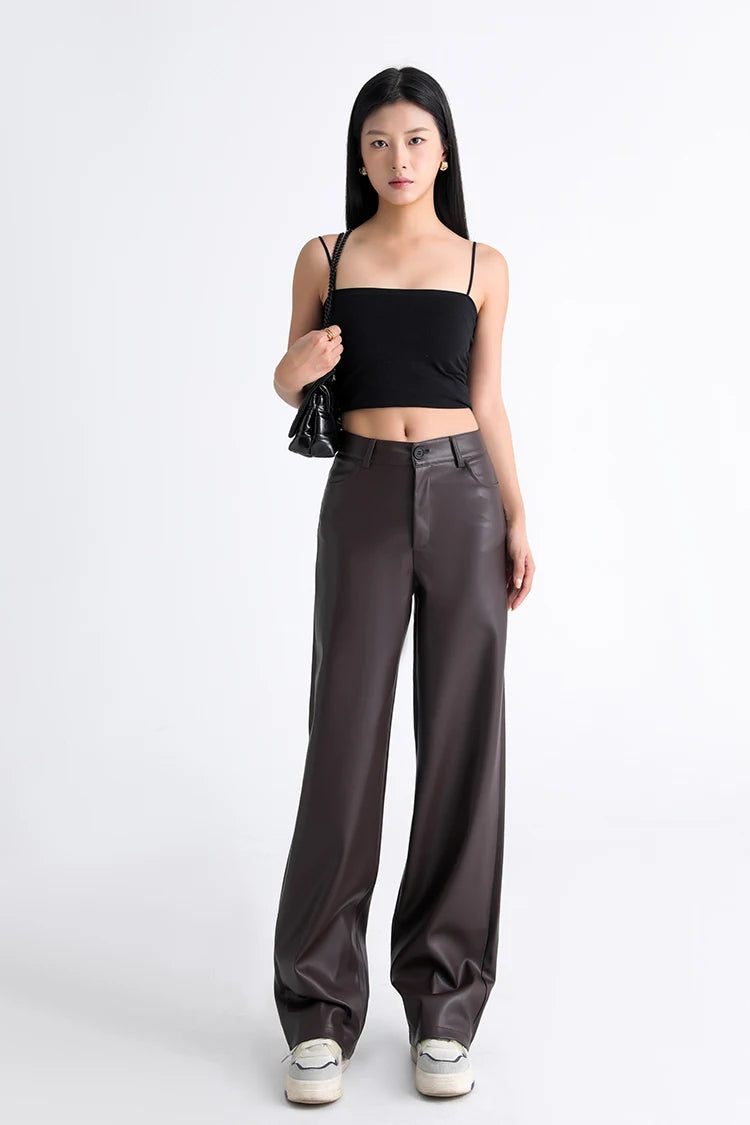 Calça Wide Leg de Couro PU Cintura Alta BellaVita — foto 7
