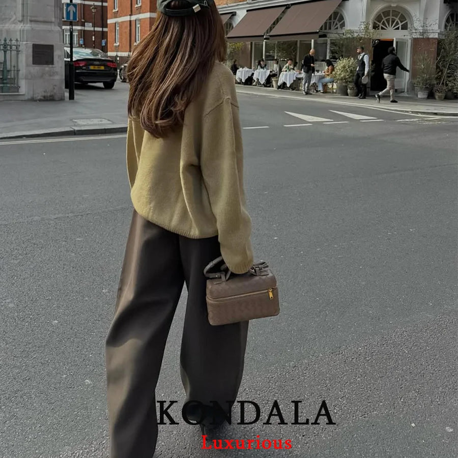 Calça Pantalona Feminina com Pregas e Bolsos - foto 9