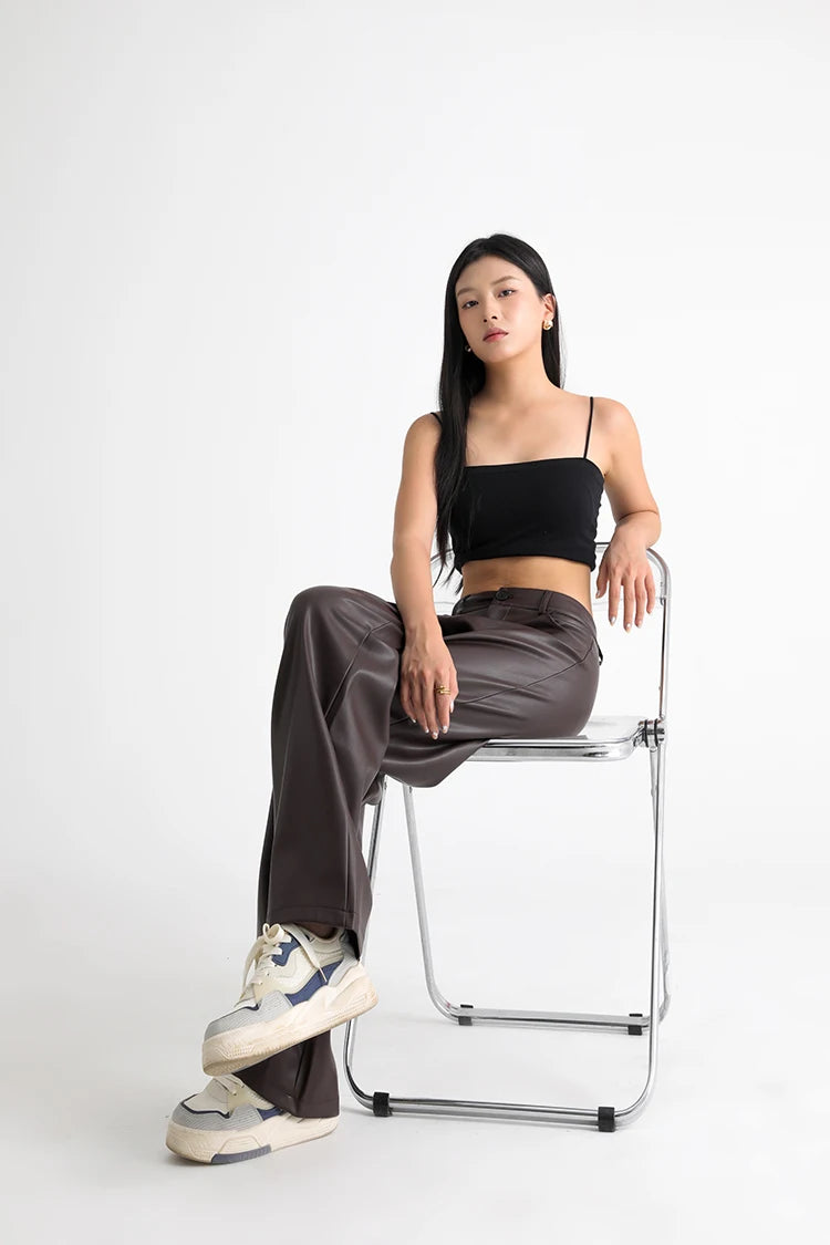 Calça Wide Leg de Couro PU Cintura Alta BellaVita - foto 20