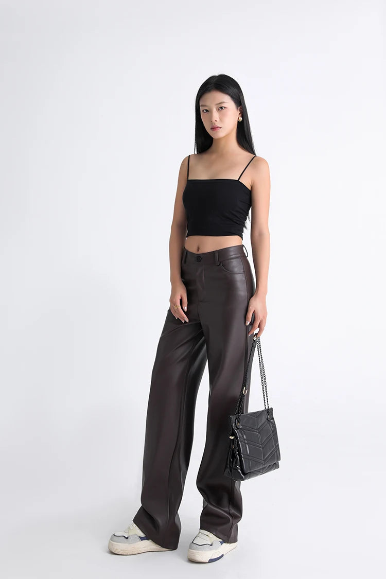 Calça Wide Leg de Couro PU Cintura Alta BellaVita - foto 10