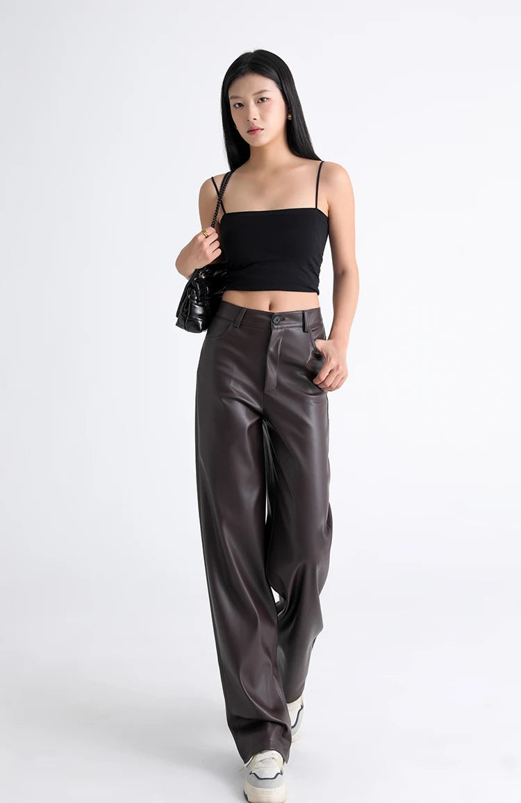 Calça Wide Leg de Couro PU Cintura Alta BellaVita - foto 9